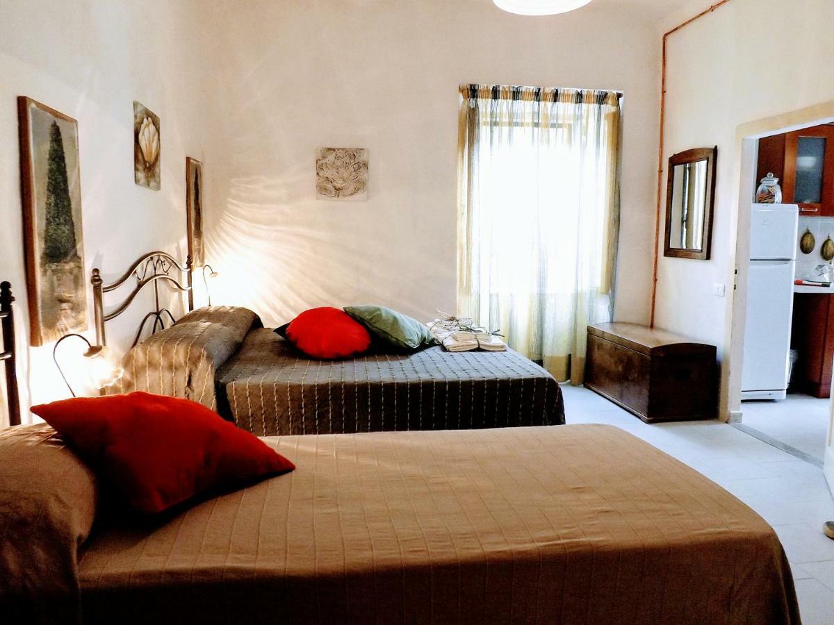 Centralissimo Nel Cuore Del Borgo Суверето Экстерьер фото